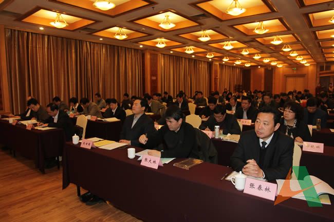 集團權屬單位首批新聞發言人、分管宣傳的領導、新聞宣傳部門負責人及新聞宣傳骨干、集團機關各部室信息員近100人參加了培訓。