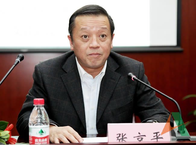 張京平副總經理主持講座